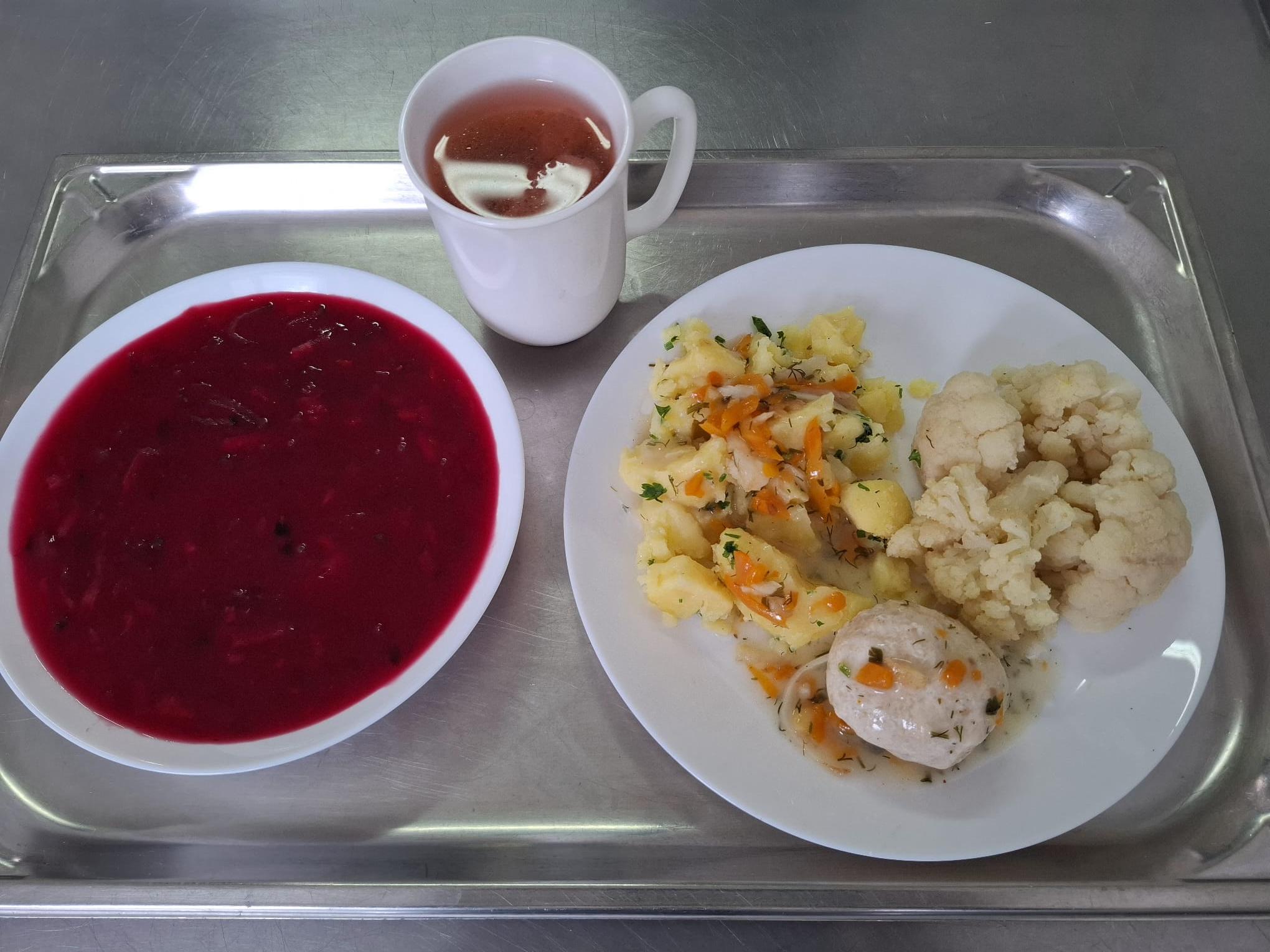 Zdjęcie przedstawiające obiad na&nbsp;dzień 09.12.2025r.