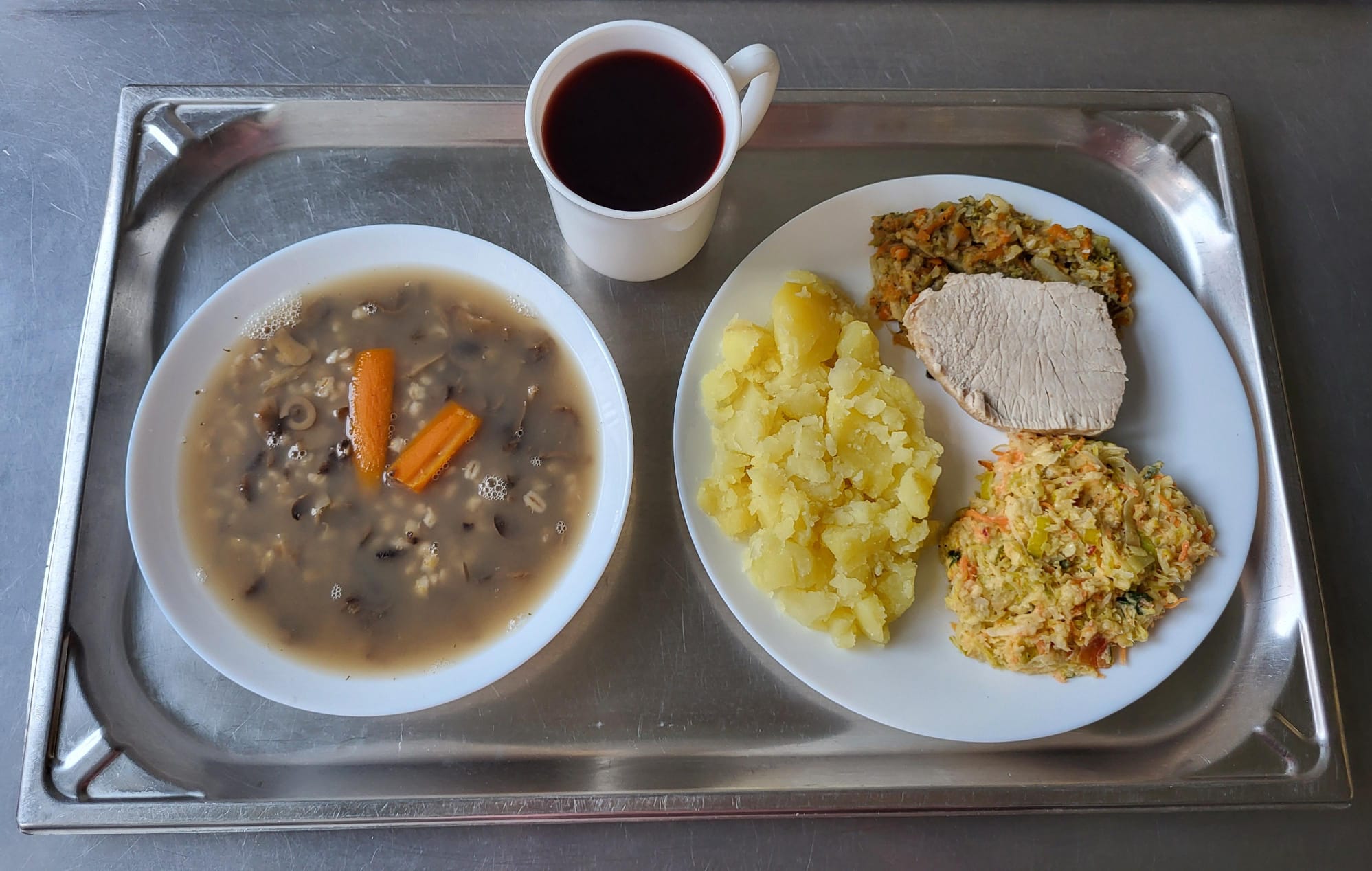 Zdjęcie przedstawiające obiad na&nbsp;dzień 13.11.2025r.