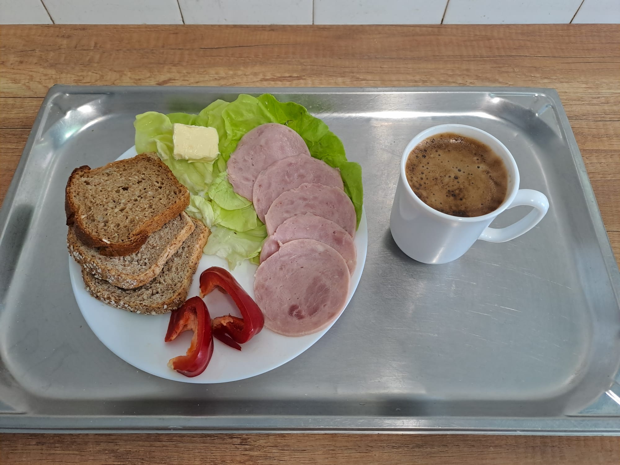 Zdjęcie przedstawiające śniadanie na&nbsp;dzień 08.12.2025r.